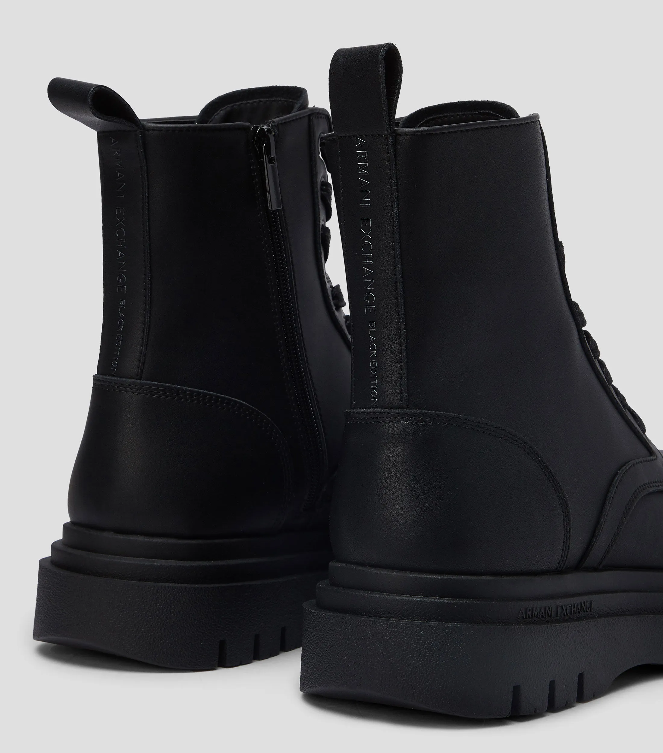 Armani Exchange Botas en piel Hombre