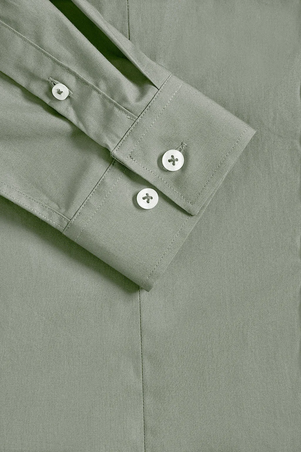 Camisa de popelín Slim Fit verde jade con bordado Rigby Go