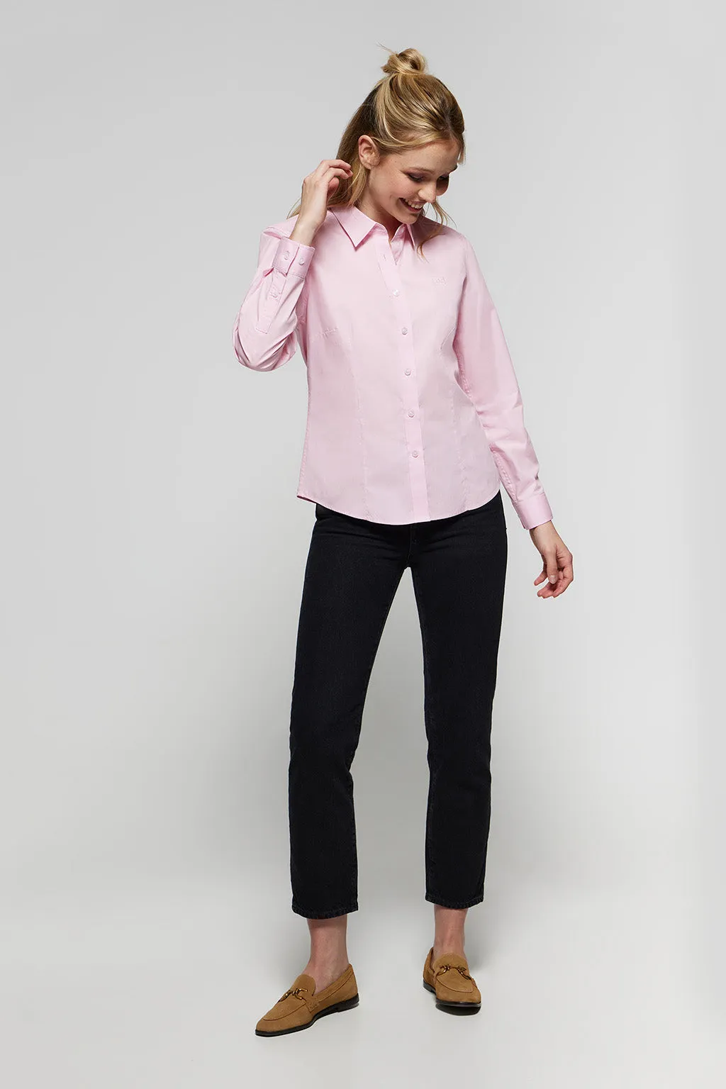 Camisa rosa Slim fit de popelín con logo