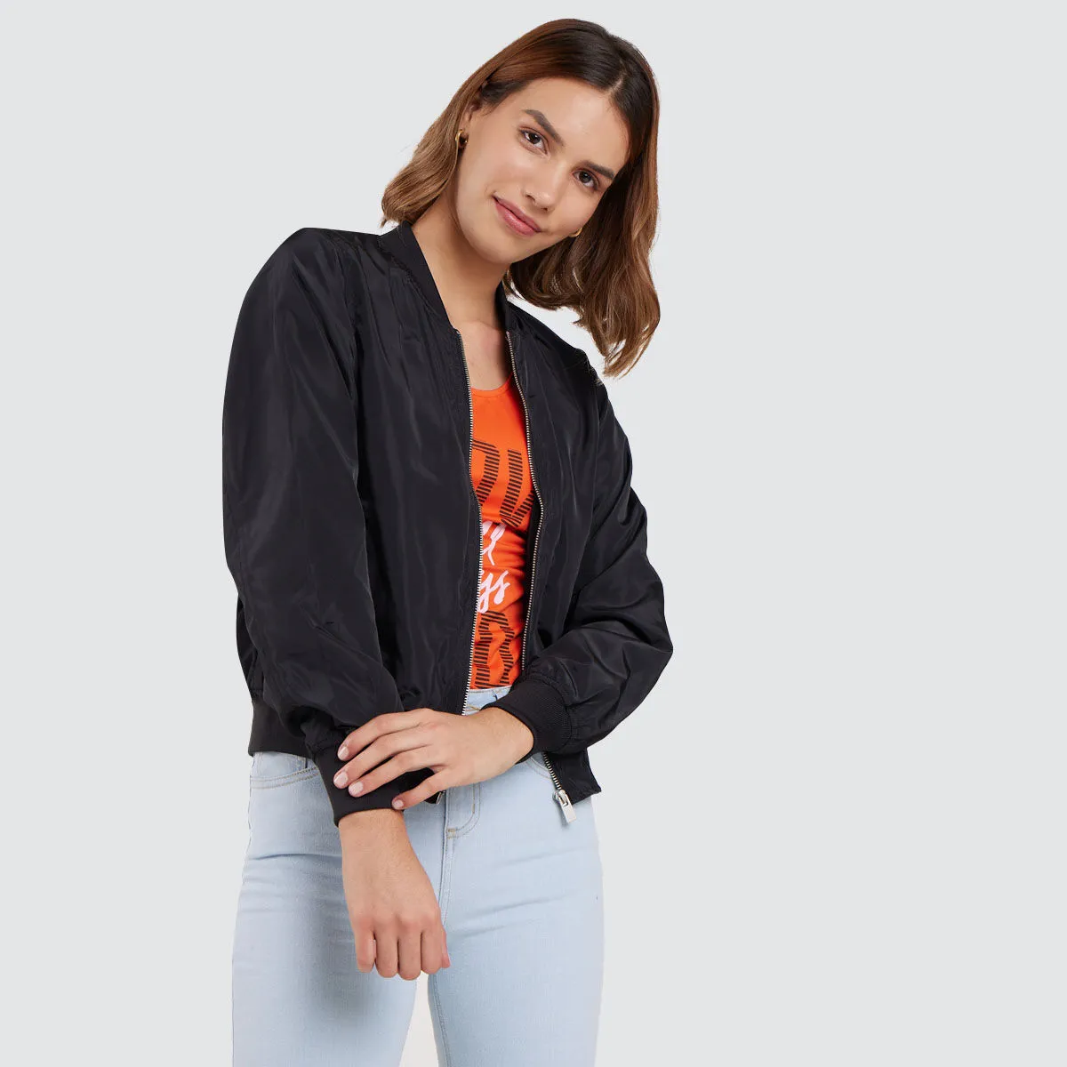 Chaqueta Básica tipo Bomber